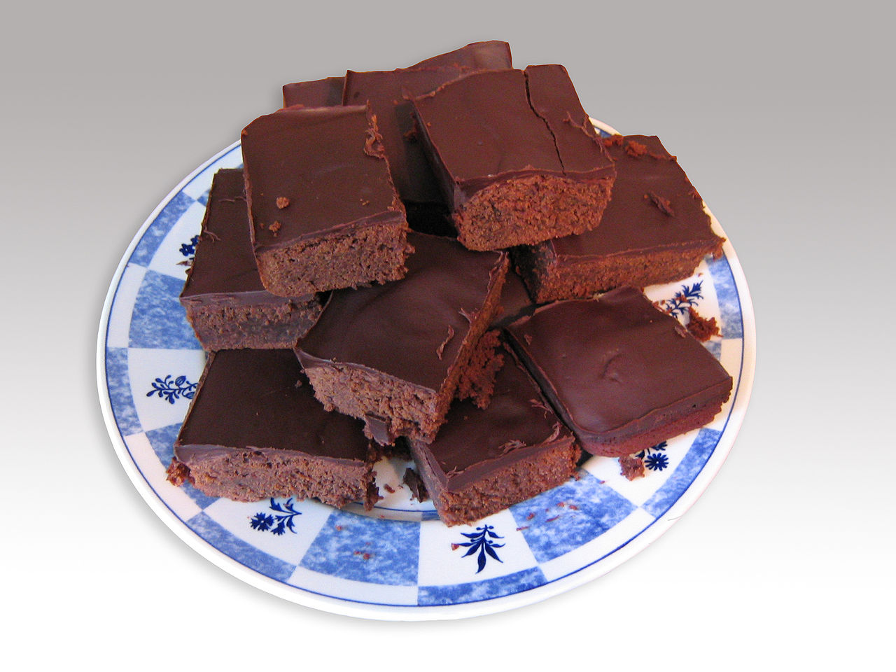 Migmom Brownie Cake